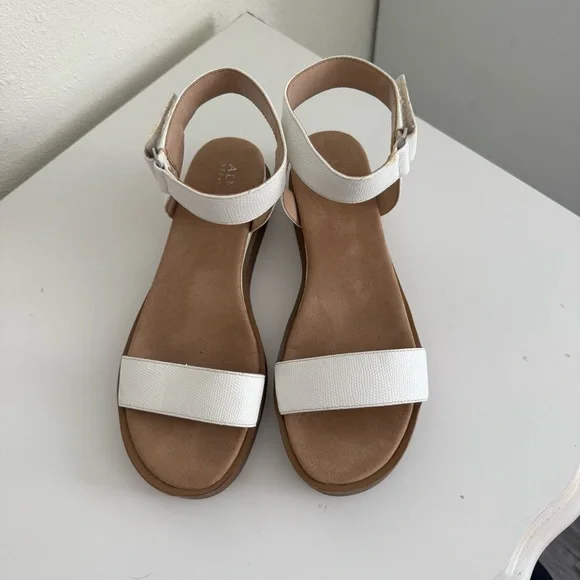 Alfani White Sandals - Picture 2 of 5